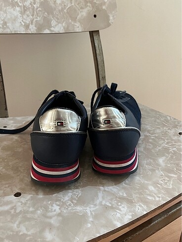 37,5 Beden lacivert Renk tommy hilfiger ayakkabı