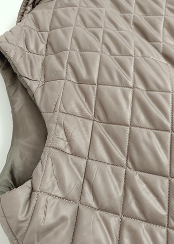 Bej Midi Kadın Kapitone Kemerli Yelek - Görsel 11