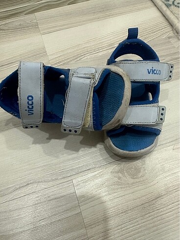 23 Beden mavi Renk Vicco sandalet