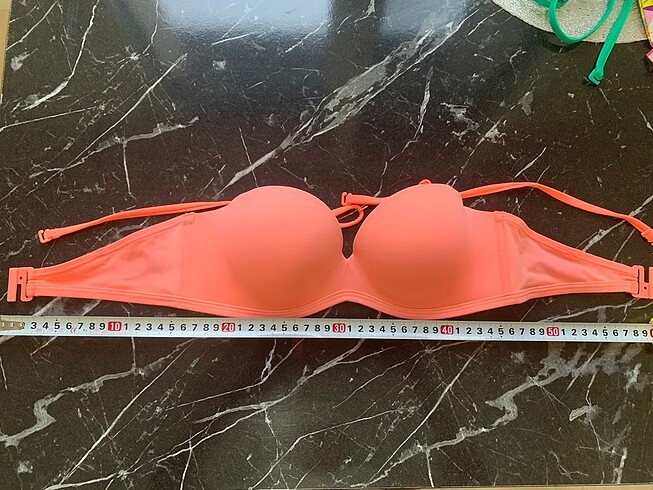 Yavruağzı bikini üstü