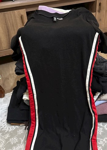 Siyah Elbise - Görsel 3