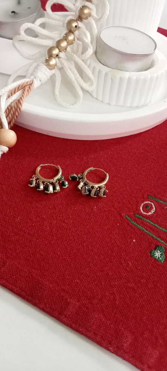 siyah mini Shakira küpe - Görsel 2