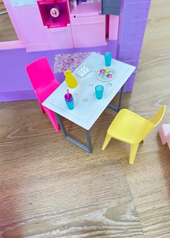 Renkli Barbie Oyun Evi - Görsel 5