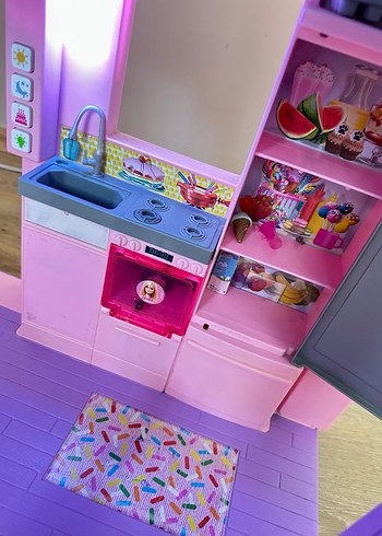 Renkli Barbie Oyun Evi - Görsel 4