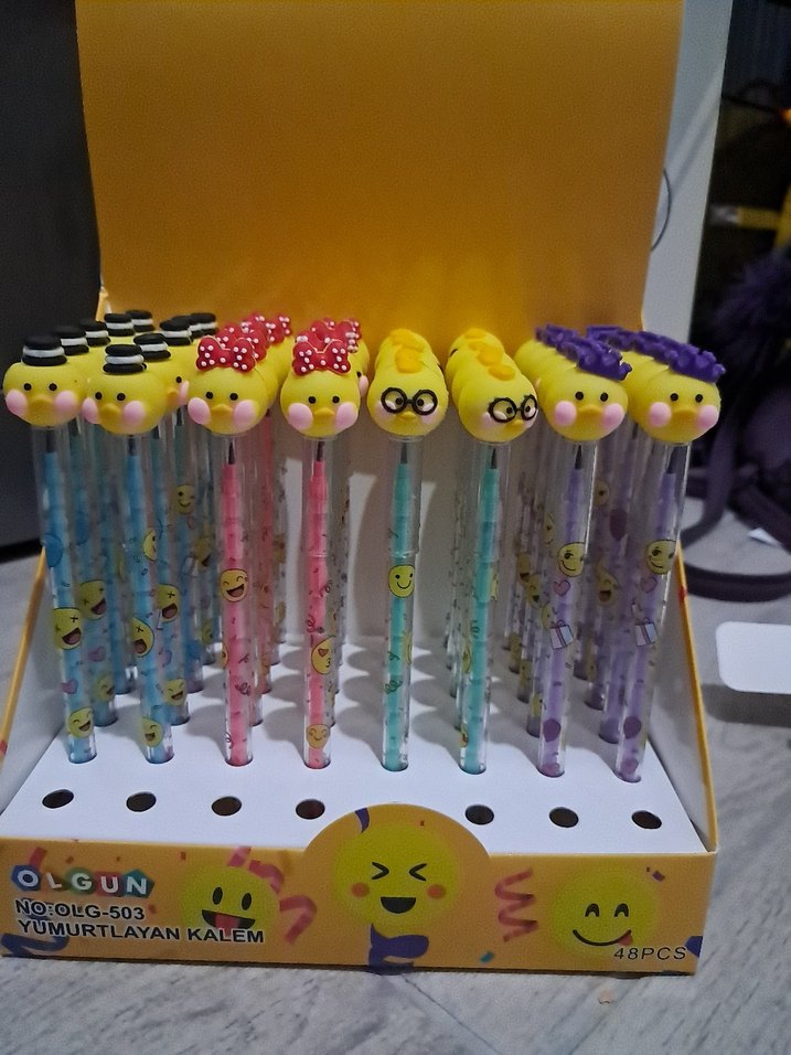Renkli Emoji Figürlü Tükenmez Kalem Seti - Görsel 2