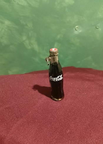 Kırmızı Coca-Cola eskilerden anahtalik USA damgalı - Görsel 5