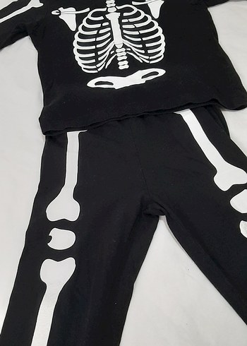 4 Yaş Beden Erkek Siyah Baskılı Uzun Kollu Pamuklu pijama takımı