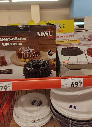 Döküm kek kalıbı