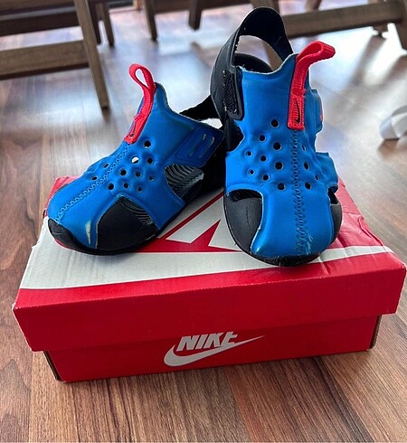 nike bebek sandalet