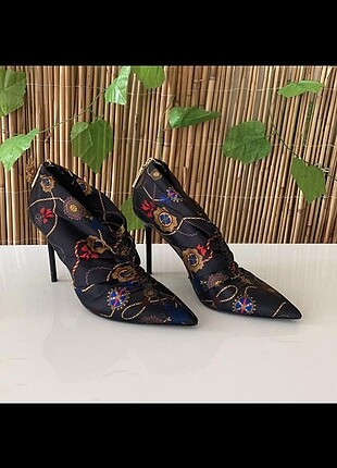 Zara bot