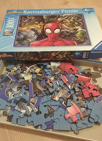 Diğer Marvel Spiderman puzzle