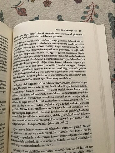 Beden Sosyal hizmet etiği ve değerleri kitabı?