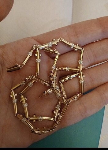 Diğer 14 k ayar kolye.