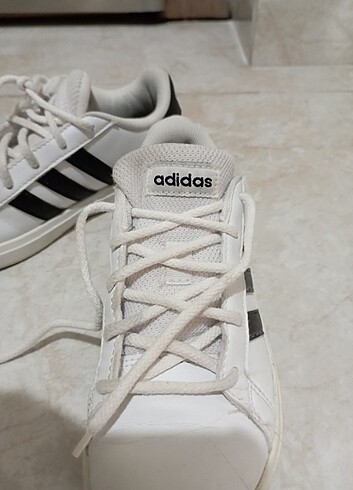 Adidas Çocuk spor ayakkabı