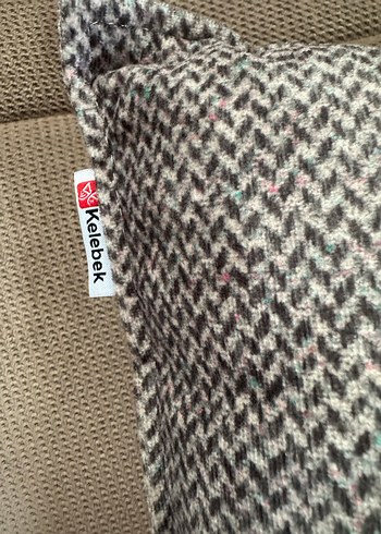 Gri Modern Düz Desen kelebek marka yastik kilifi - Görsel 6