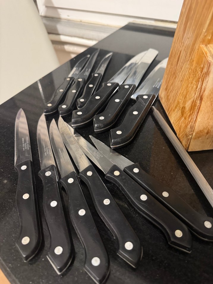 Siyah Bıçak Seti ve Ahşap Standı - Görsel 3