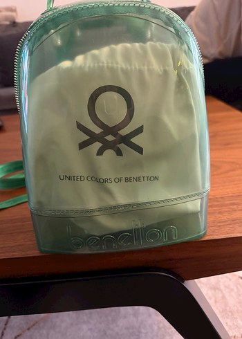 Şeffaf Fermuarlı Yeşil Kadın Sırt Çantası - Görsel 5