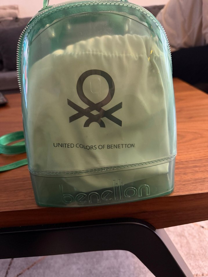 Şeffaf Fermuarlı Yeşil Kadın Sırt Çantası - Görsel 5