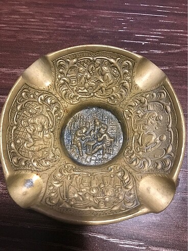 El işi,döküm antika kül tablası