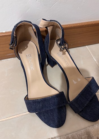 40 Beden mavi Renk Mavi Denim Tokalı Blok Topuklu Kadın Ayakkabı