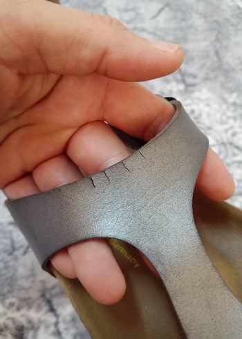 Bej Deri Kadın Toka Detaylı Dolgu Topuk Terlik - Görsel 4