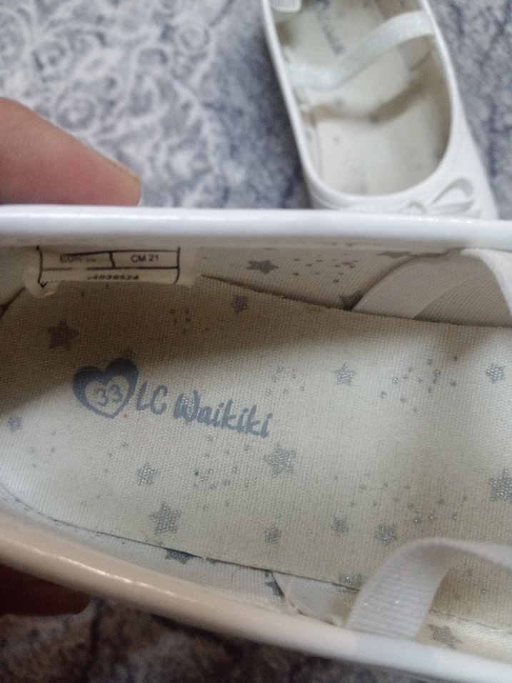 Kız Çocuk Beyaz Tokalı Babet Ayakkabı - Görsel 3