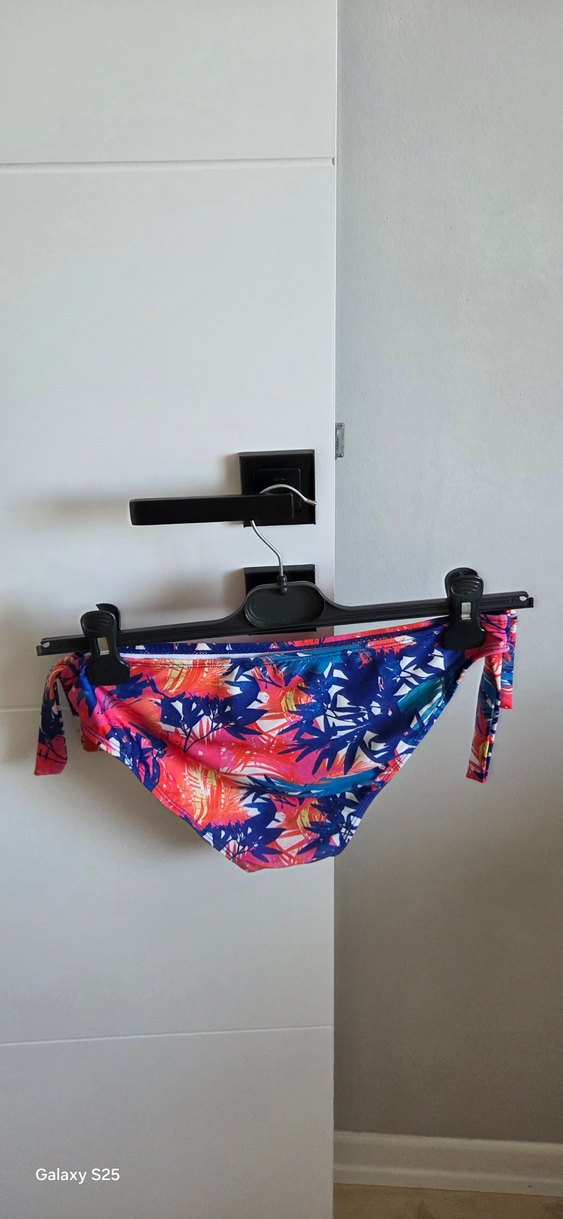 Renkli Bağcıklı Kadın Bikini Altı - Görsel 2