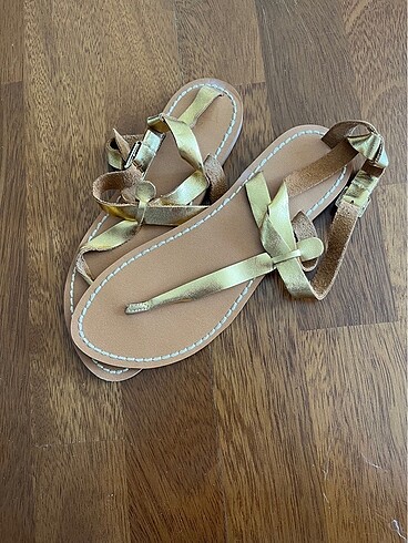 Zara Gold Sandalet