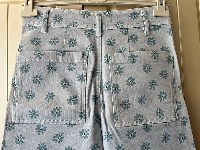 m Beden Zara İspanyol Paça Pantolon