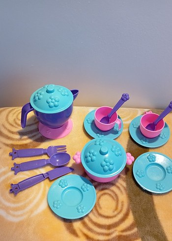 Renkli Plastik Çay Seti Oyuncak - Görsel 4