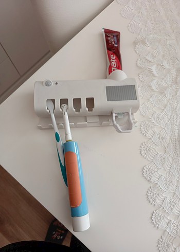 Beden Beyaz Diş Fırçası Sterilizatörü