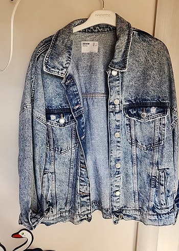Gri Düğmeli Kadın Denim Ceket