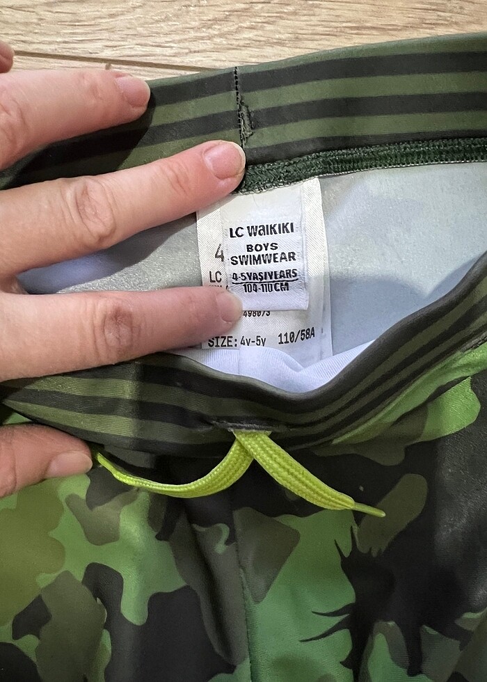 LCW sıfır erkek çocuk mayosu 4 yaş - Görsel 3