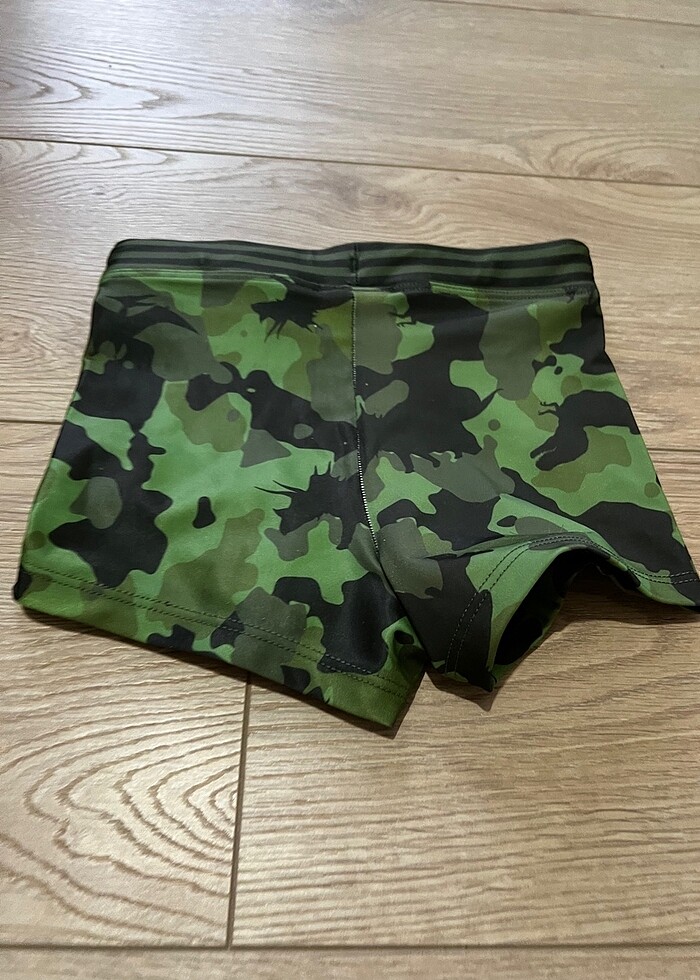 LCW sıfır erkek çocuk mayosu 4 yaş - Görsel 2