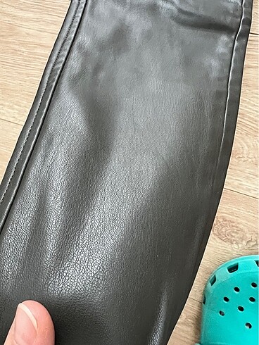 Zara haki deri tayt pamuk - Görsel 3