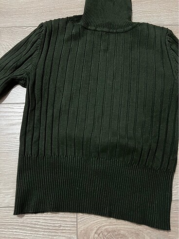 Zara haki s beden sıfır crop kazak - Görsel 3