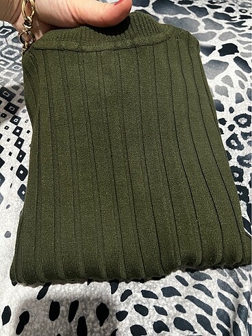 Zara haki s beden sıfır crop kazak - Görsel 5