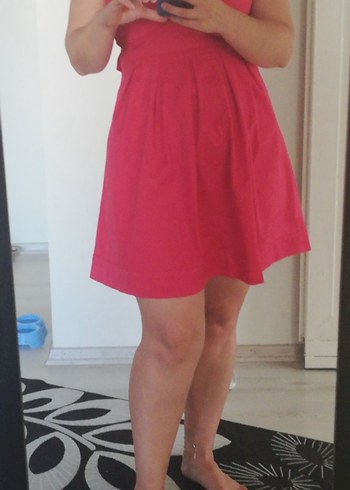 Ahıududu rengi masal gibi kesimli elbise - Görsel 2