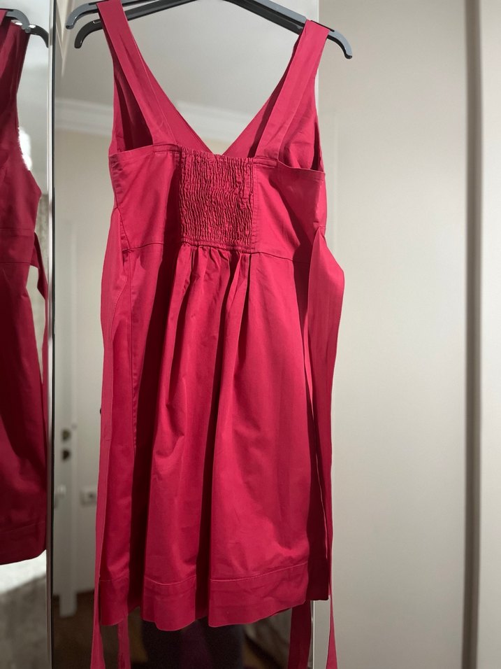 Ahıududu rengi masal gibi kesimli elbise - Görsel 5