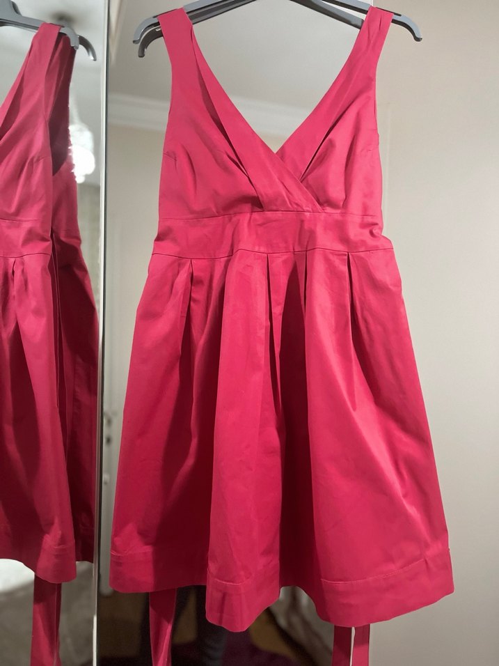 Ahıududu rengi masal gibi kesimli elbise - Görsel 3