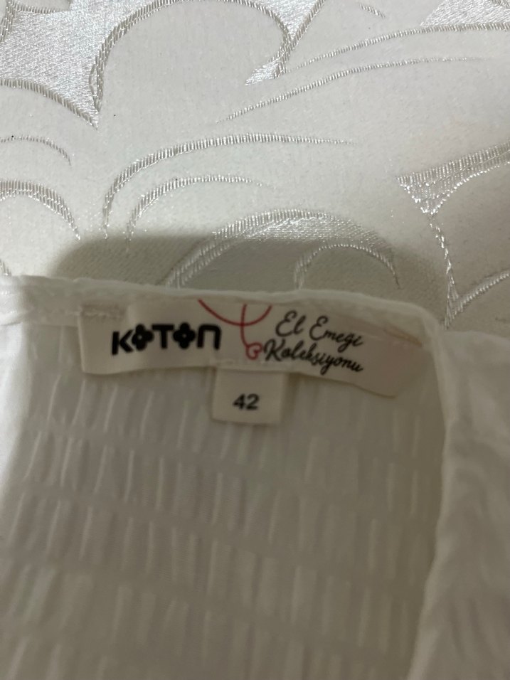 Kar beyazı yeni hamile elbisesi - Görsel 4