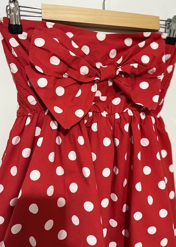 Puantyeli straplez balon elbise - Görsel 4