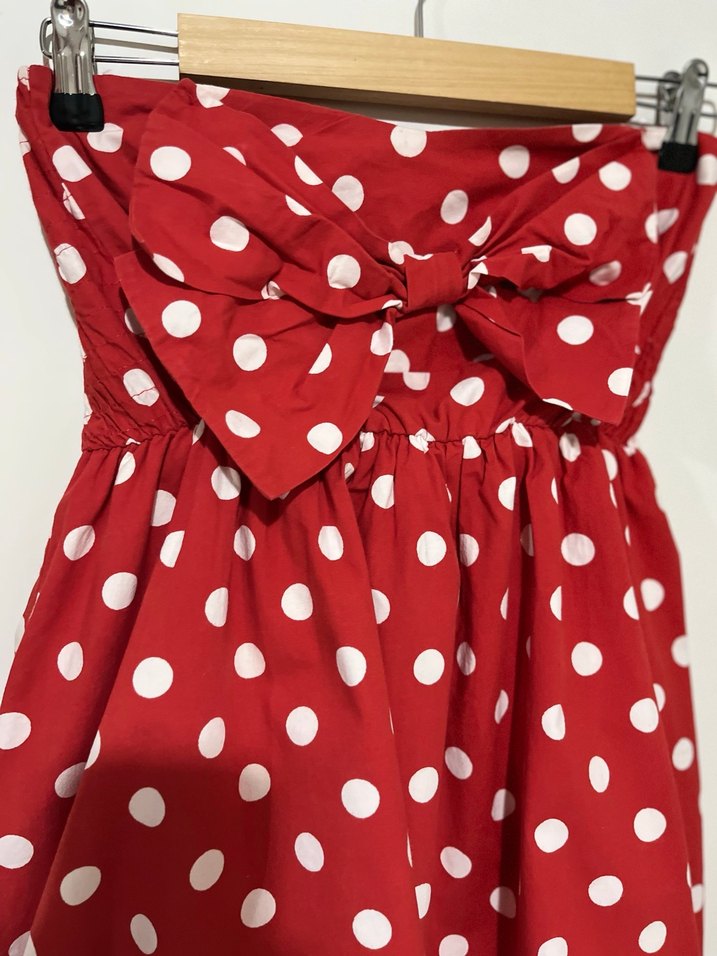 Puantyeli straplez balon elbise - Görsel 4