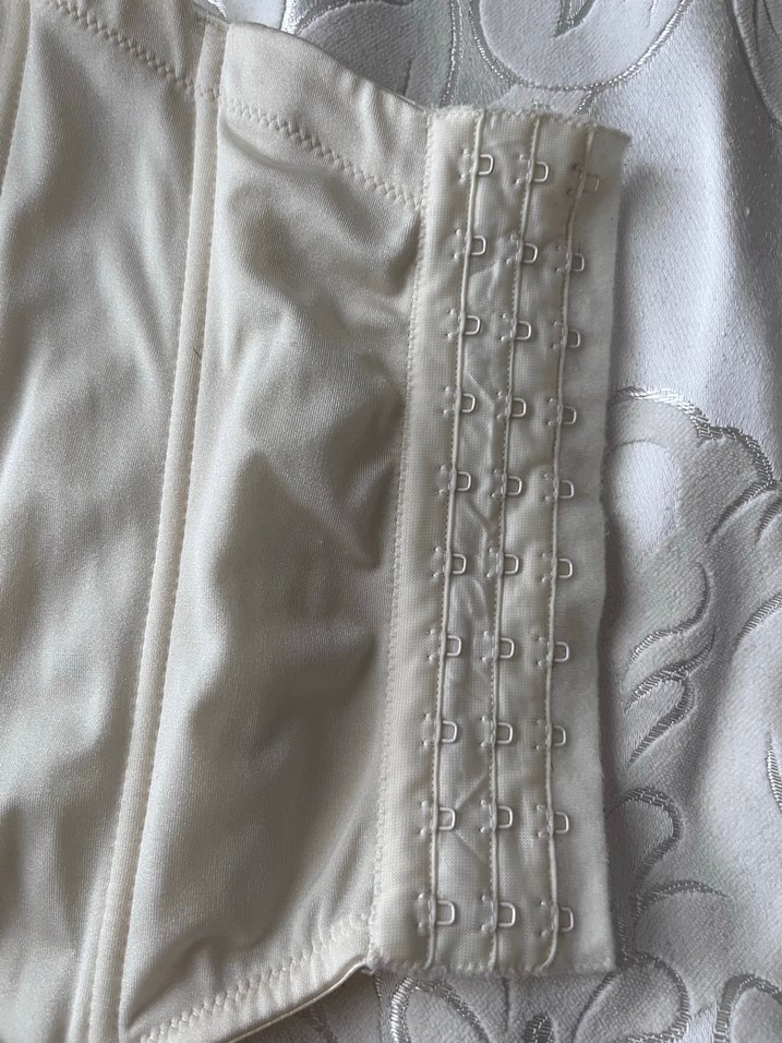 Krem rengi jartiyerli büstiyer 75 B - Görsel 4