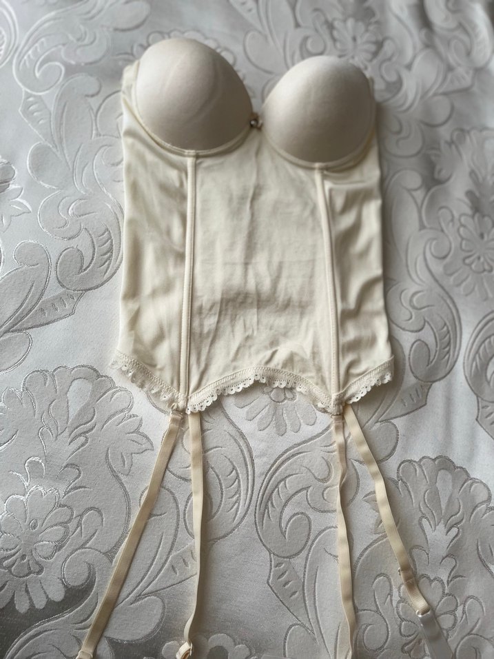 Krem rengi jartiyerli büstiyer 75 B - Görsel 2