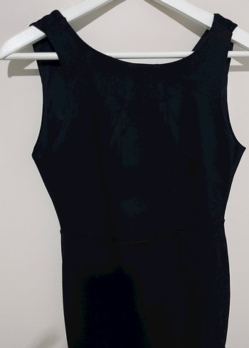 Sırtı şeritli pencereli mini elbise - Görsel 2