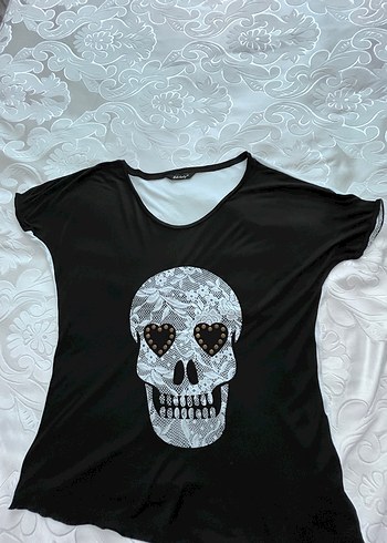 Kuru kafalı tişört - Görsel 4