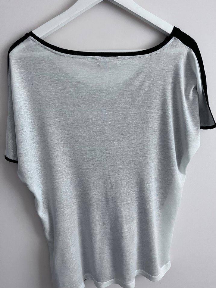 Kuru kafalı tişört - Görsel 3