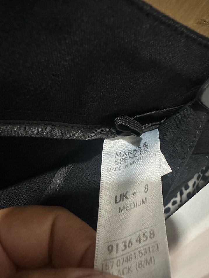 Marks&Spencer Siyah Kumaş Pantolon — görsel 6/10