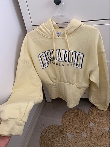Bershka sweatshirt